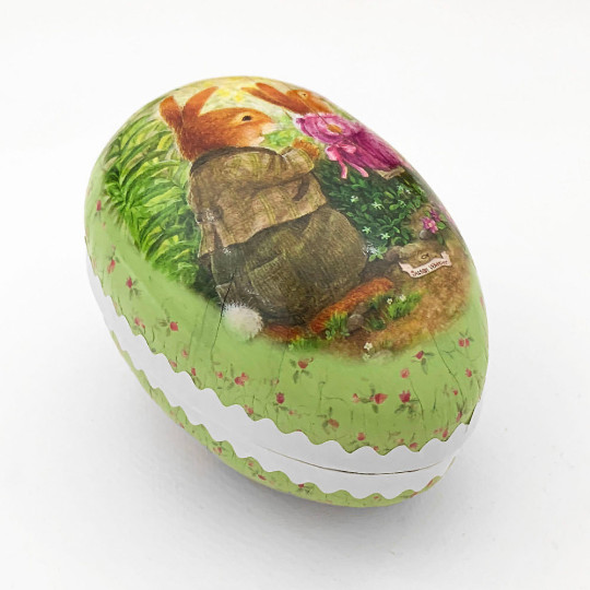 4-1/2" Green Holly Pond Hill Bunny Garden Swing Easter Egg Container ~ Germany